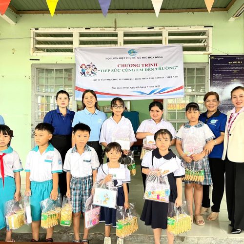 Chương trình 8220Tiếp sức cùng em đến trường8221 