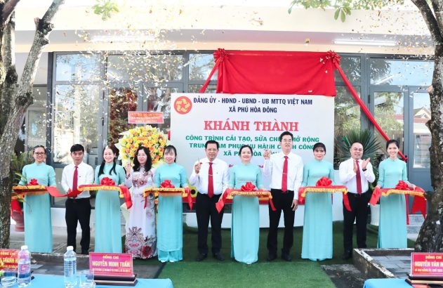 KHÁNH THÀNH CÔNG TRÌNH CẢI TẠO, SỬA CHỮA, MỞ RỘNG TRUNG TÂM PHỤC VỤ HÀNH CHÍNH CÔNG XÃ PHÚ HÒA ĐÔNG