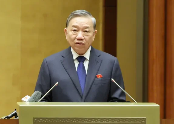 Tổng Bí thư Tô Lâm 8220Đừng để tuyên bố tinh gọn bộ máy mà sinh thêm tầng nấc xin 8211 cho ngoài thực tế8221