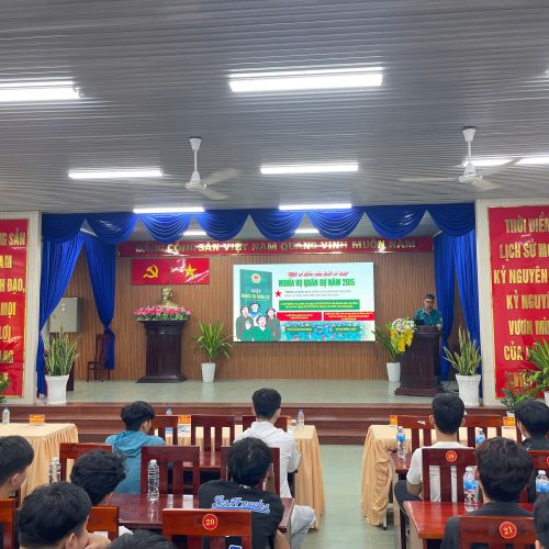 Tuyên truyền Luật Nghĩa vụ Quân sự hưởng ứng Ngày Pháp luật Nước Cộng hòa Xã hội Chủ nghĩa Việt Nam 0911