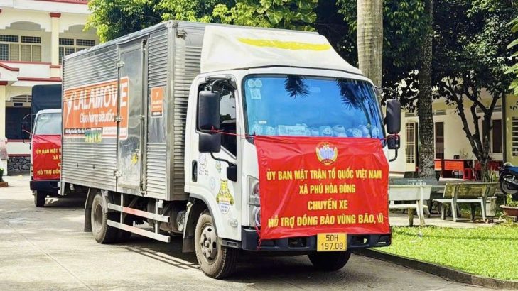 NHỮNG CHUYẾN XE NGHĨA TÌNH ĐẦU TIÊN ĐÃ XUẤT PHÁT HƯỚNG VỀ MIỀN TRUNG