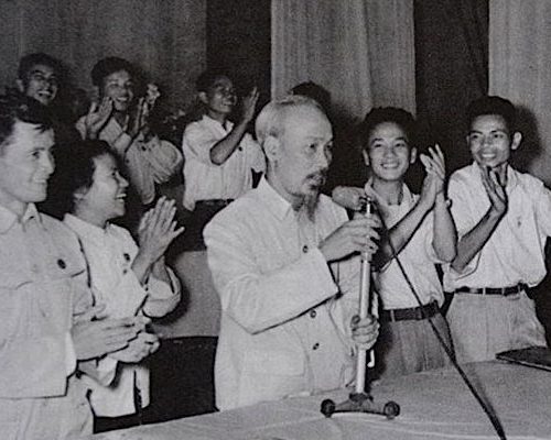 TƯ TƯỞNG HỒ CHÍ MINH VỀ THANH NIÊN VÀ CÔNG TÁC THANH NIÊN