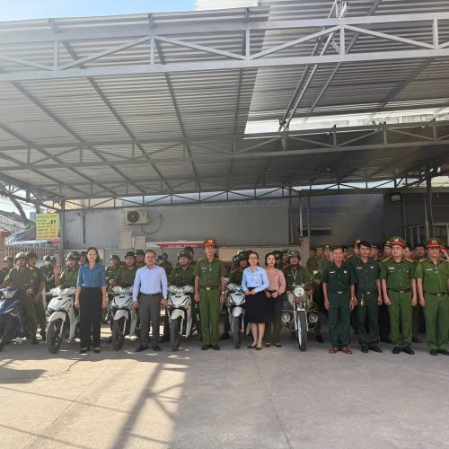 CÔNG AN XÃ PHÚ HÒA ĐÔNG RA QUÂN TẤN CÔNG TRẤN ÁP TỘI PHẠM