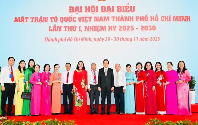 BÍ THƯ THÀNH UỶ THÀNH PHỐ HỒ CHÍ MINH TRẦN LƯU QUANG MẶT TRẬN PHẢI TRỞ THÀNH HẠT NHÂN THU HÚT NGUỒN LỰC VÀ TRÍ TUỆ