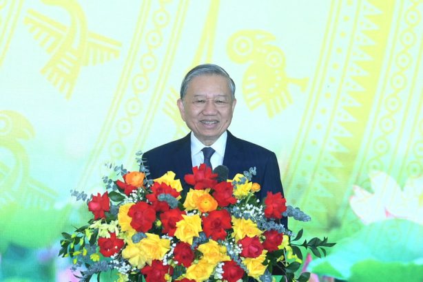 Tổng Bí thư Tô Lâm Xây dựng đội ngũ cán bộ tuyên giáo và dân vận chuyên tâm thạo việc