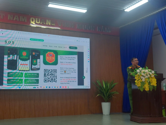 HỘI NGHỊ TUYÊN TRUYỀN AN NINH TRẬT TỰ HƯỚNG DẪN CÀI ĐẶT ỨNG DỤNG SOS AN NINH TRẬT TỰ THÔNG TIN VỀ PHÒNG CHỐNG TỘI PHẠM TRÊN KHÔNG GIAN MẠNG VÀ TẬP HUẤN KỸ NĂNG CHỤP ẢNH QUAY CLIP DỰNG VIDEO VIẾT TIN BÀI PHỤC VỤ CÔNG TÁC TUYÊN TRUYỀN Ở CƠ SỞ NĂM 2025