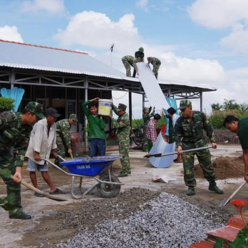 TƯ TƯỞNG HỒ CHÍ MINH 8211 NGỌN ĐUỐC SOI ĐƯỜNG CHO DÂN TỘC VIỆT NAM