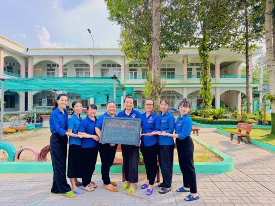 Tuổi trẻ Phú Hòa Đông ra quân Ngày Chủ nhật xanh lần thứ 164 8211 Năm 2025