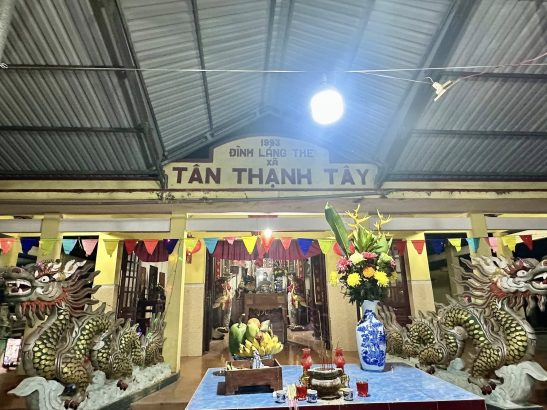 CHƯƠNG TRÌNH VĂN NGHỆ PHỤC VỤ LỄ KỲ YÊN TẠI ĐÌNH LÁNG THE XÃ PHÚ HOÀ ĐÔNG