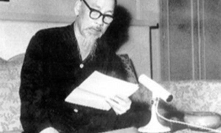 Chủ tịch Hồ Chí Minh đọc Lời kêu gọi toàn quốc chống Mỹ cứu nước (ngày 17/7/1966)