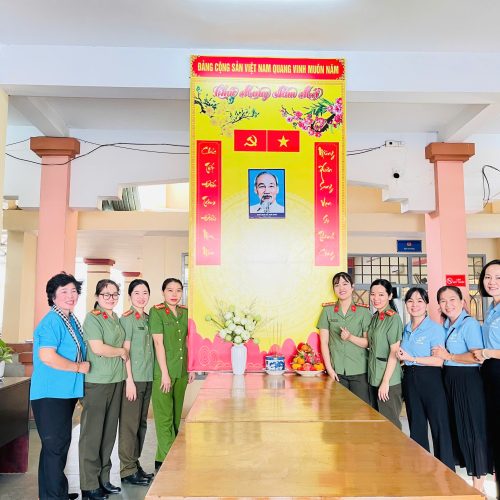 RA MẮT KHÔNG GIAN VĂN HÓA HỒ CHÍ MINH TẠI CHI HỘI PHỤ NỮ CÔNG AN 8211 CHÀO MỪNG KỶ NIỆM 96 NĂM NGÀY THÀNH LẬP ĐẢNG CỘNG SẢN VIỆT NAM 03021930  03022026