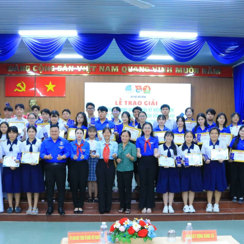 Tuyên dương danh hiệu 8220Học sinh 3 tốt8221 năm học 2025 8211 2026