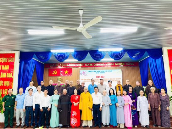 CHƯƠNG TRÌNH HỌP MẶT GIỮA LÃNH ĐẠO ĐẢNG UỶ – HĐND – UBND – UỶ BAN MTTQ VIỆT NAM XÃ VỚI CHỨC SẮC, CHỨC VIỆC, NHÀ TU HÀNH, CÁC TÔN GIÁO VÀ ĐẠI DIỆN ĐỒNG BÀO DÂN TỘC TRÊN ĐỊA BÀN XÃ PHÚ HÒA ĐÔNG NĂM 2026