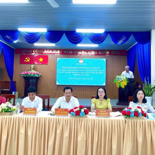 ỦY BAN MTTQ VIỆT NAM XÃ PHÚ HÒA ĐÔNG TỔ CHỨC HỘI NGHỊ HIỆP THƯƠNG LẦN THỨ BA