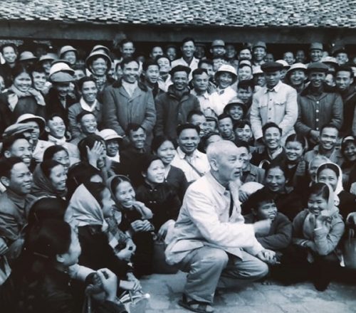 Quan điểm chỉ dẫn của Chủ tịch Hồ Chí Minh về công tác tuyên truyền vận động quần chúng nhân dân 8211 Một số vấn đề đặt ra đối với việc vận dụng phát triển trong kỷ nguyên mới của đất nước