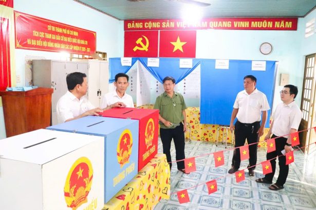 Xã Phú Hòa Đông hoàn thành khâu cuối cùng chuẩn bị cho bầu cử