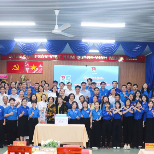 LỄ KỶ NIỆM 95 NĂM NGÀY THÀNH LẬP ĐOÀN TNCS HỒ CHÍ MINH 2631931  2632026