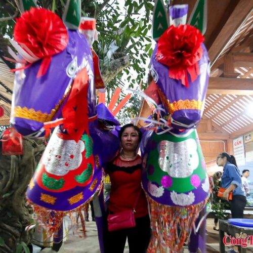 Bỏ đốt vàng mã Vì sao nơi làm được nơi vẫn còn rực lửa Đốt vàng mã không phải là thước đo của lòng hiếu kính