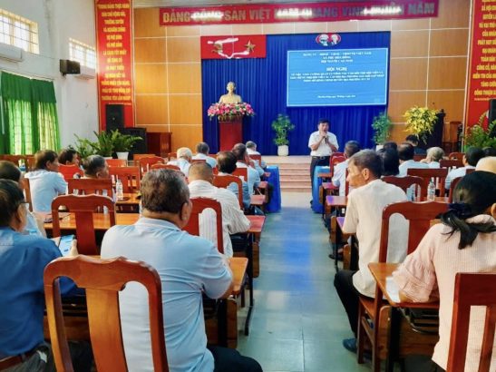 HỘI NGƯỜI CAO TUỔI XÃ PHÚ HÒA ĐÔNG TỔ CHỨC HỘI NGHỊ VỀ TĂNG CƯỜNG QUẢN LÝ, CẤP ĐỔI THẺ HỘI VIÊN VÀ GIẤY MỪNG THỌ