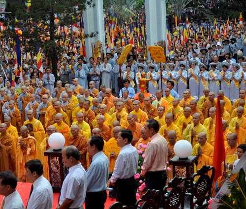 Ứng dụng trí tuệ nhân tạo trong quản lý nhà nước về tín ngưỡng tôn giáo