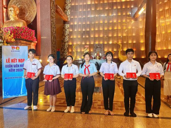 LỄ KẾT NẠP ĐOÀN VIÊN MỚI NĂM 2026