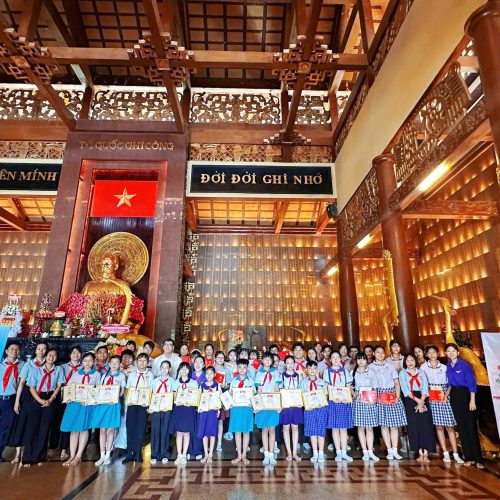 LỄ KỶ NIỆM 85 NĂM NGÀY THÀNH LẬP ĐỘI TNTP HỒ CHÍ MINH VÀ TUYÊN DƯƠNG CÁC GƯƠNG TIÊU BIỂU NĂM HỌC 2025  2026