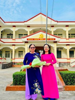 LỄ CHÀO CỜ ĐẦU TUẦN – KỂ CHUYỆN “HỌC TẬP VÀ LÀM THEO TƯ TƯỞNG, ĐẠO ĐỨC, PHONG CÁCH HỒ CHÍ MINH”