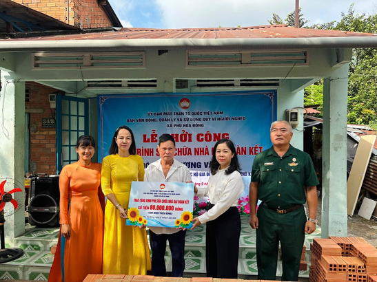 LỄ KHỞI CÔNG CÔNG TRÌNH SỬA CHỮA NHÀ ĐẠI ĐOÀN KẾT HỘ ÔNG TRƯƠNG VĂN TƯ